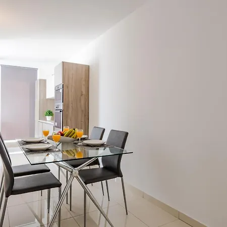 Private Penthouse & Terrace アパート *
